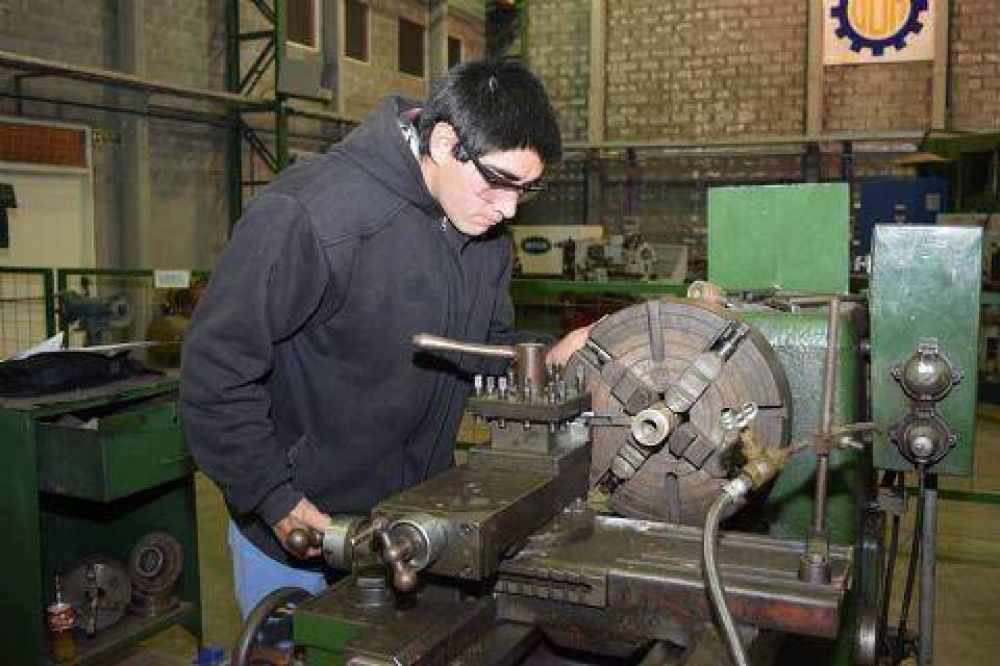 Se encuentra abierta la inscripci�n para los cursos del Centro de Formaci�n Profesional N� 402