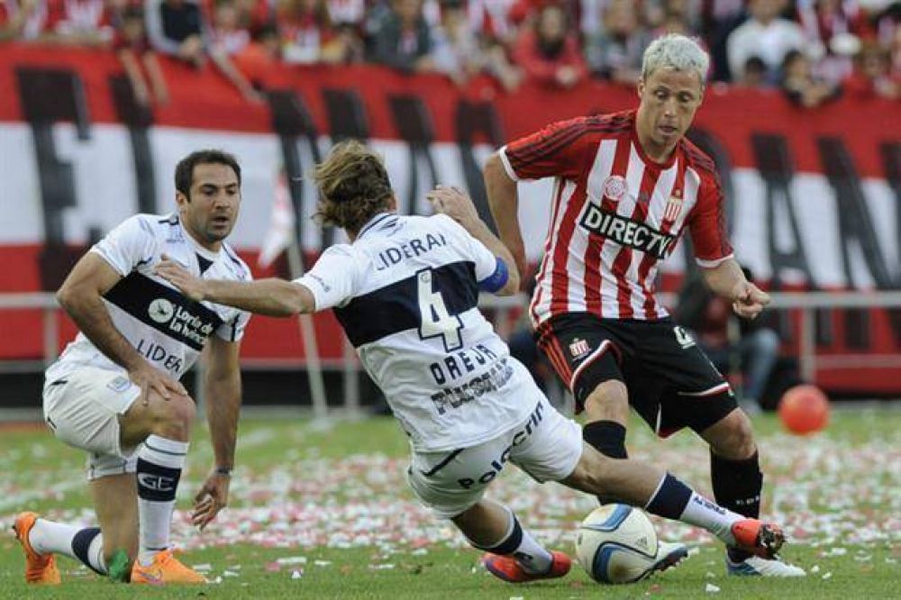 Estudiantes y Gimnasia terminaron igualados en el clsico de La Plata