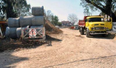 Bajo v�as de Bernal: modifican la circulaci�n de la avenida San Mart�n