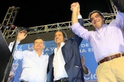 Daniel Scioli llega al Chaco en el �ltimo tramo de la campa�a