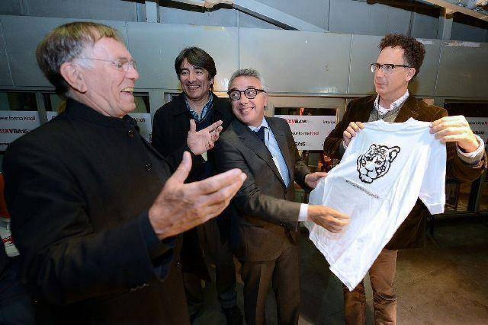Julio Zamora: �Gesti�n asociada y participaci�n ciudadana es la f�rmula para hacer una ciudad para la gente�