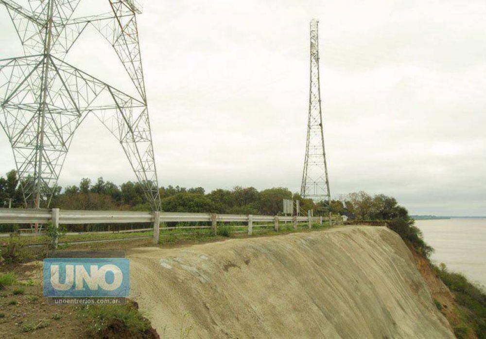 Analizan el deslizamiento de las barrancas en la zona de las torres de alta tensi�n