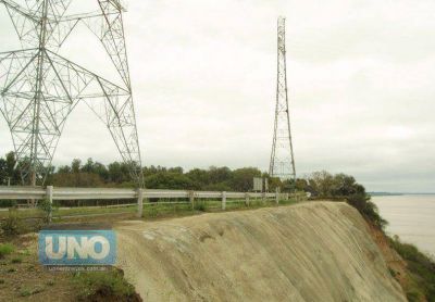 Analizan el deslizamiento de las barrancas en la zona de las torres de alta tensi�n