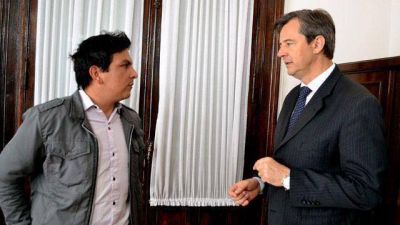 Apoyo de Bahl a candidato que busca 