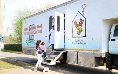 La Unidad Pedi�trica Ronald McDonald brind� atenci�n m�dica a vecinos de R�o Luj�n