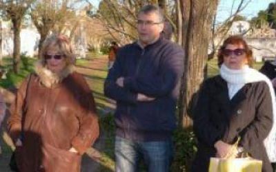 San Andr�s de Giles: Puglelli presente en el D�a del Maestro