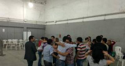 Manzur le sac� 111 mil votos de diferencia a Cano