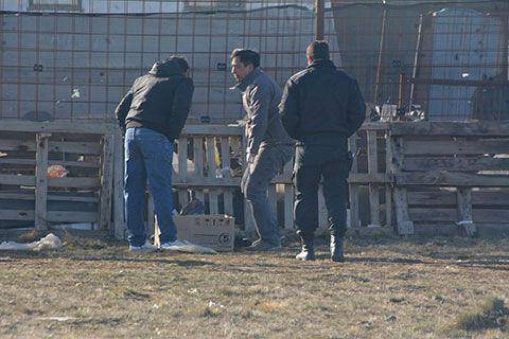 Conmoci�n tras hallazgo de un cr�neo y prendas de vestir