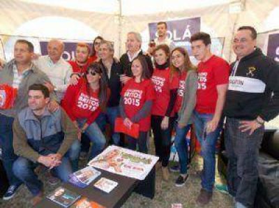 El candidato a Gobernador Felipe Sol� recorri� la Expo