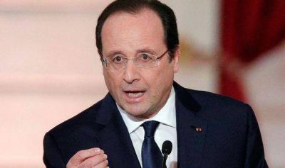 Hollande anunci� que Francia bombardear� al EI en Siria