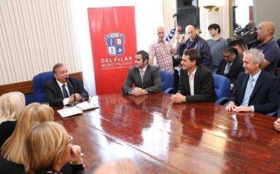 Asumi� Santiago Laurent como Secretario Coordinador de Servicios Comunitarios