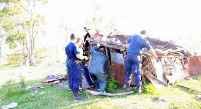 Hallan hombre muerto en una vivienda rural