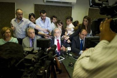 Dos constitucionalistas �K� acusan de sedici�n a Cano, a Amaya y a un juez