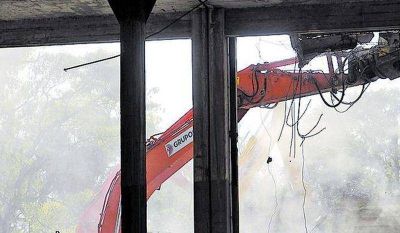 Reciclan basura en el predio donde estaba el vel�dromo