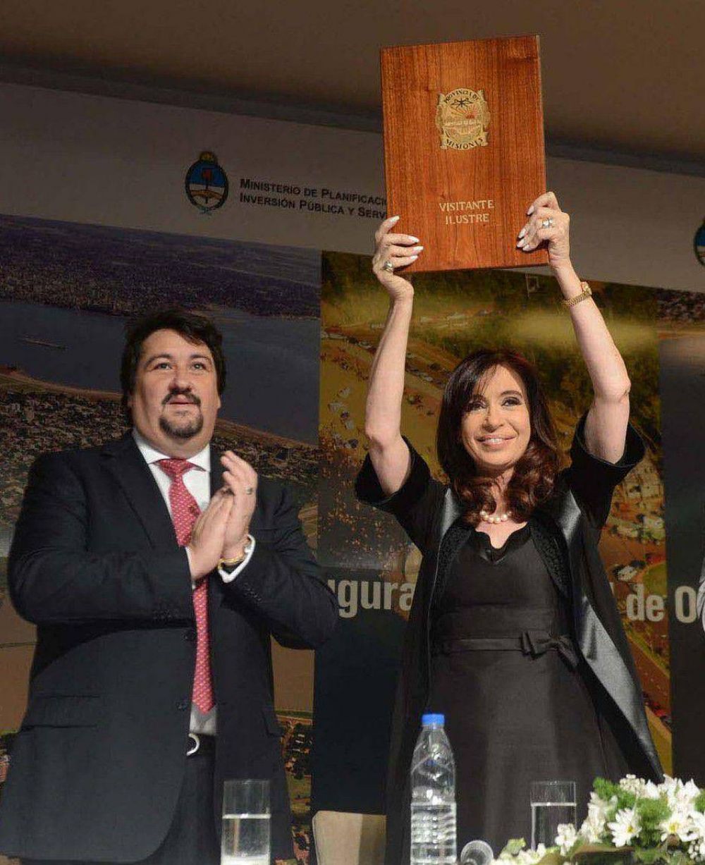 Por razones clim�ticas se suspendi� la visita de Cristina