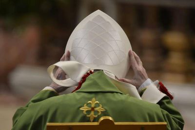 Reforma de la Curia; por llegar la Congregaci�n para los laicos y la familia