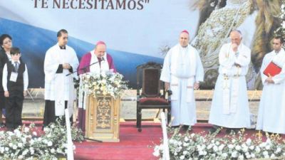 Cargnello pidi� a presidenciables poner los ojos en los rostros de los ancianos, ni�os, j�venes