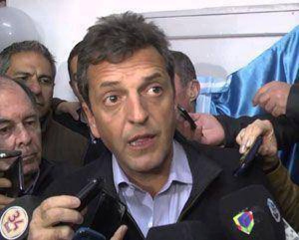 Massa vuelve a San Juan antes de las generales	