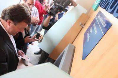 Allana el terreno para un banco estatal