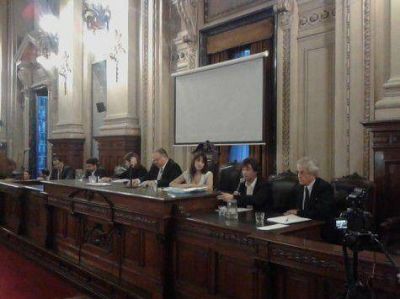 Con Kicillof ausente, hubo debate de opositores