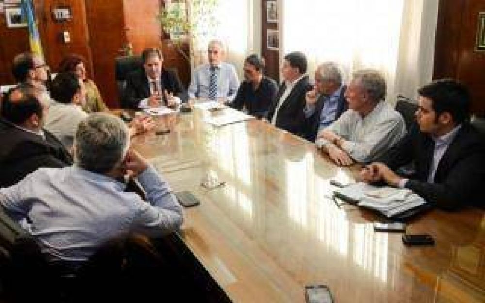 Collia se reuni con candidatos a Intendente del sur de la provincia