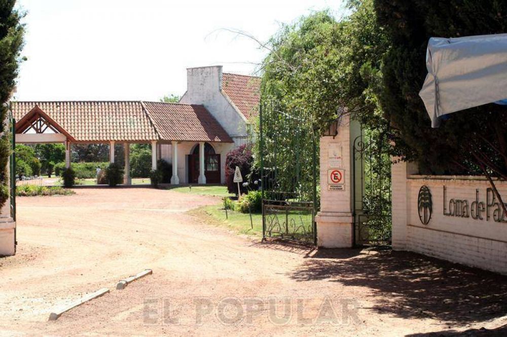Crear�n salas velatorias en el cementerio Lomas de Paz