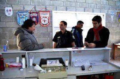 Robaron en el nuevo campo de deportes del club Atl�tico Independiente