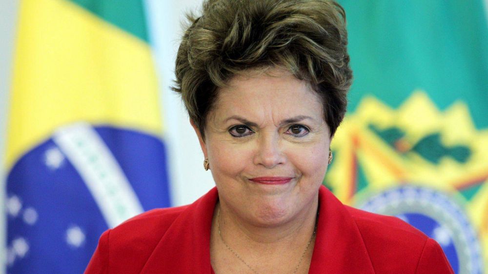 Avanza el pedido de juicio pol�tico a Rousseff en Brasil