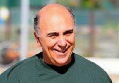 Juan Rey: �La democracia merece que Arroyo de la cara� 