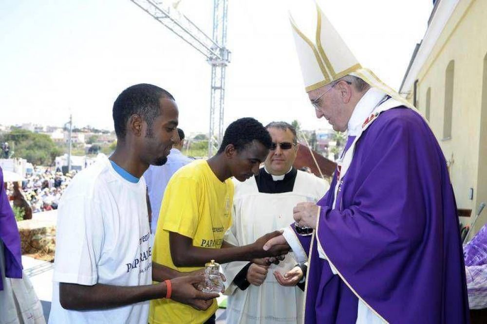 El ambulatorio mvil del Papa a disposicin de los prfugos