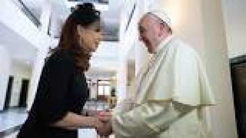 Cristina viaja esta noche para ver al Papa en Cuba