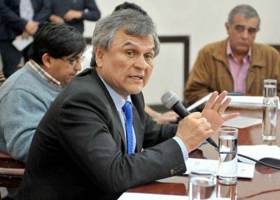 Copa pide $8,5 millones para la instituci�n y $5 mil por d�a