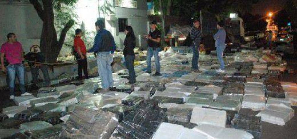 Mar del Plata: procesaron a nueve personas por transportar casi tres toneladas de marihuana desde Misiones