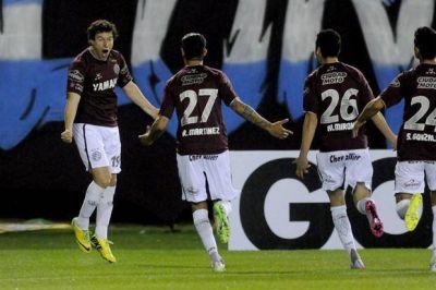 Lan�s gole� 5-1 a Belgrano y est� en los octavos de final de la Sudamericana