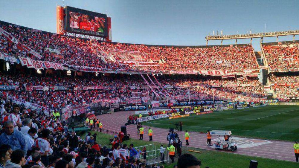 Allanan el Monumental por el ingreso de hinchas sin entradas a la final de la Copa Libertadores