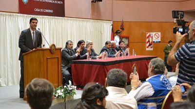 Los servicios tercerizados no son m�s del diputado Ramos y pasar�n al Estado