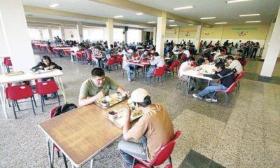 En el comedor de la UNSa se puede comer por un peso