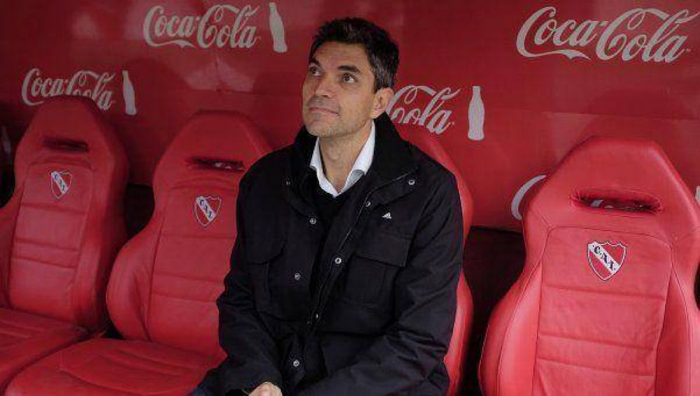 Independiente con equipo alternativo recibe al �ltimo, Chicago