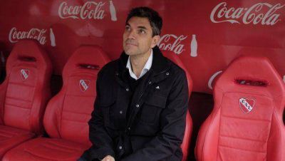 Independiente con equipo alternativo recibe al �ltimo, Chicago