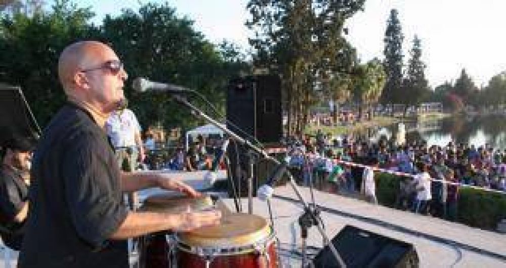 Espect�culo musical para recibir la primavera