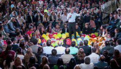 Macri, al Gobierno: �No vamos a entrar en la l�gica de la agresi�n�