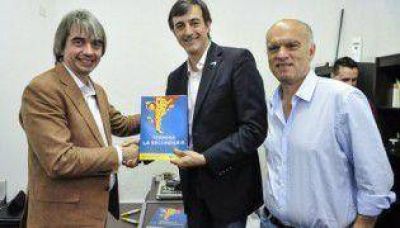 Bullrich y Grindetti inauguraron un nuevo centro de apoyo escolar