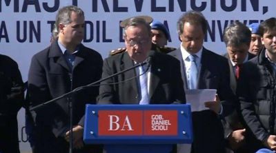 Lunghi valor� el trabajo �democr�tico� de Scioli