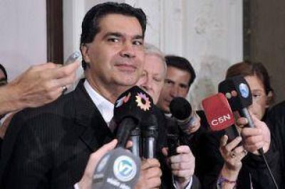 Capitanich vot� y llam� a participar de los comicios 