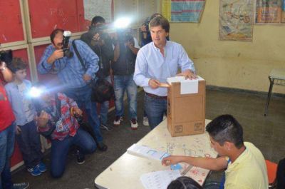 Zdero: �Tengo expectativas, el pueblo de Resistencia me mostr� su apoyo�