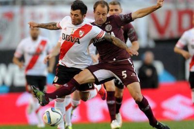 River no levanta en el torneo: empat� contra Lan�s y ya piensa en la Sudamericana