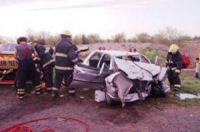 ADELANTO: Cinco heridos en un grave accidente en la ruta