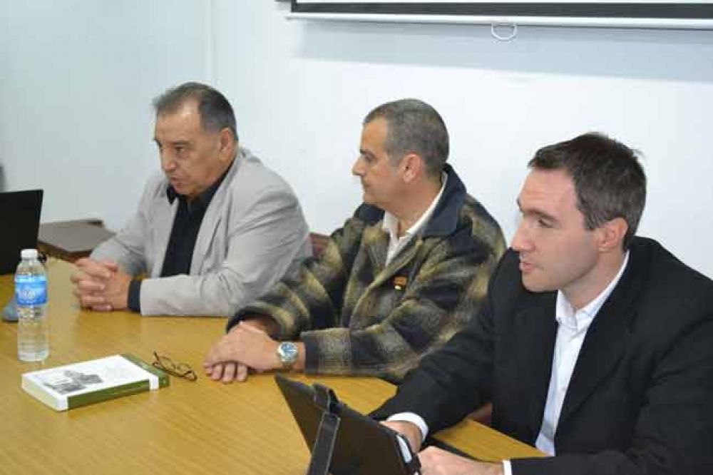 Dami�n Di Pace: �Las PyMes tienen que pensar en grande siendo peque�as�