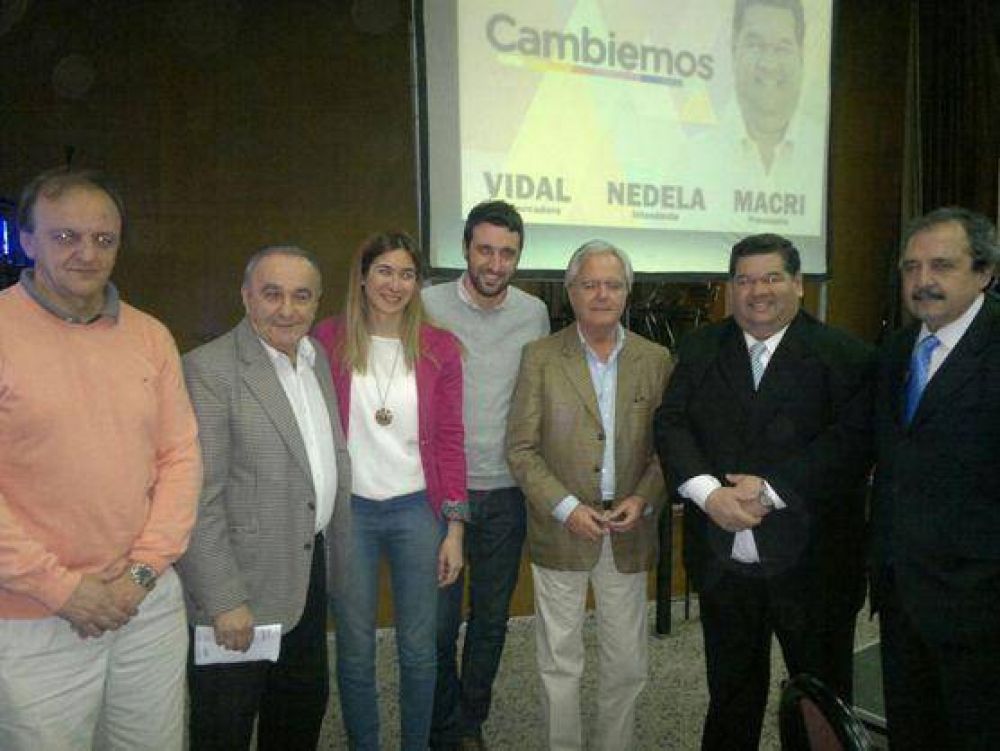Junto a Pinedo y Alfonsn, Nedela encabez reunin con el sector empresarial