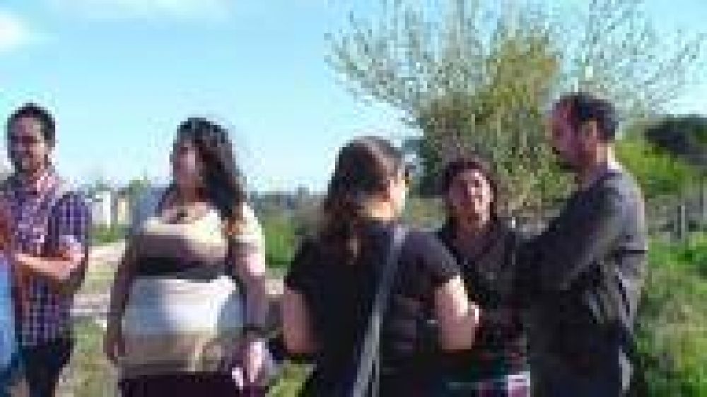La Plata: Crespo se junt� con vecinos de 